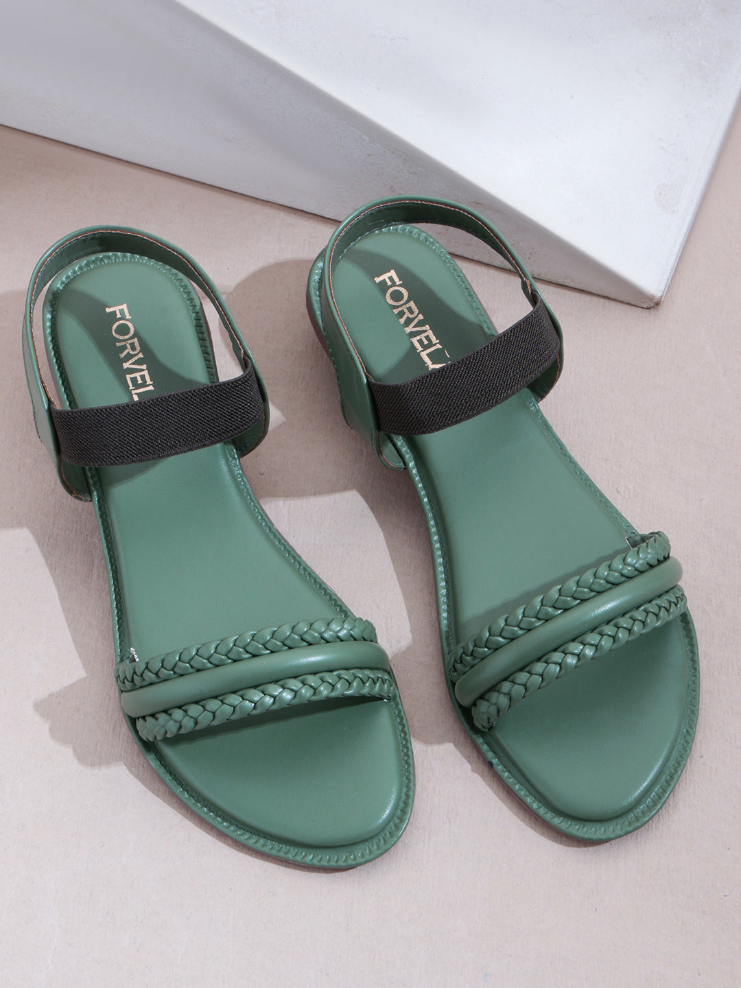 GREEN-855-IMG